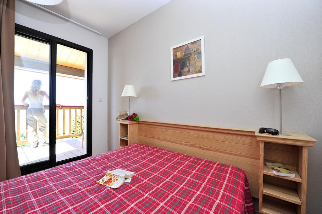 Residence Goelia Le Domaine De Castella Font-Romeu-Odeillo-Via Pokoj fotografie